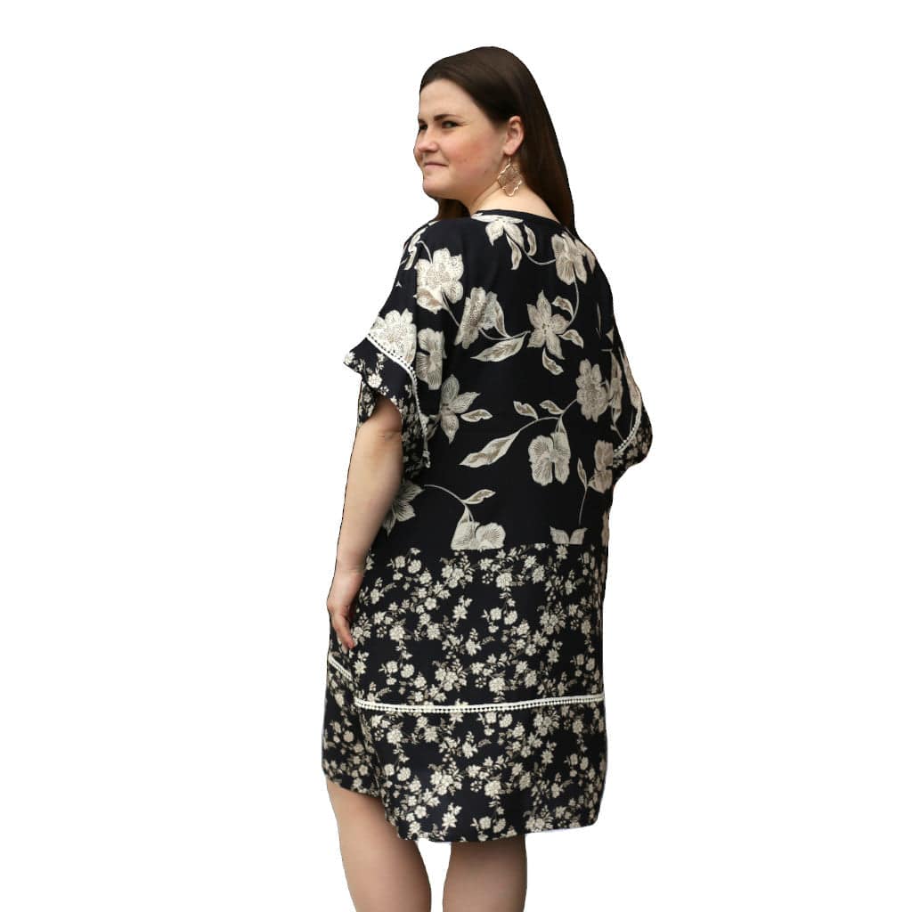 Damen Kleid mit Blumenmuster schwarz