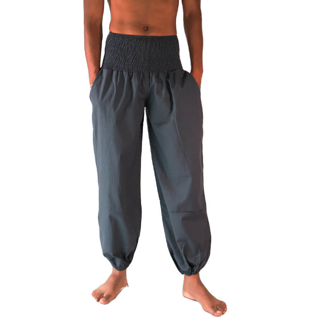 Graue, weite Hose - perfekte Freizeit- und Yogahose in Unisiize