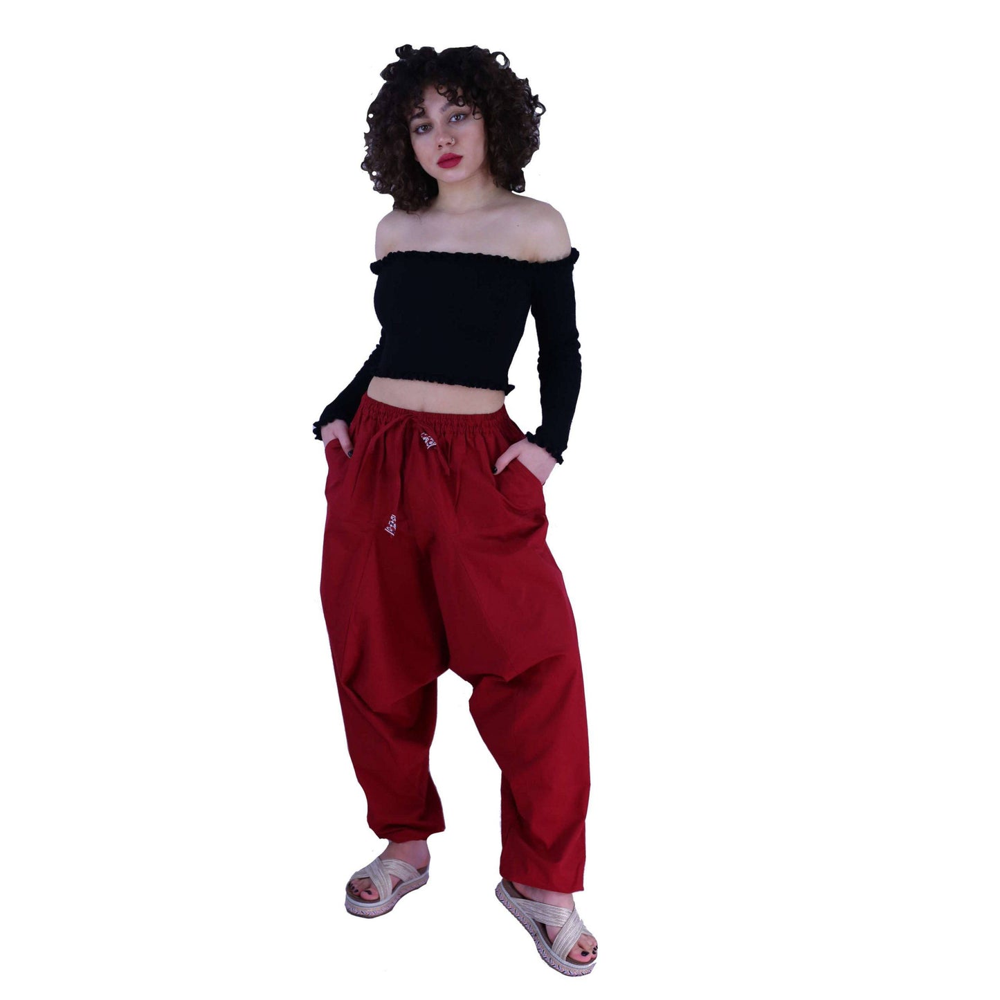 Rote Haremshose mit Taschen