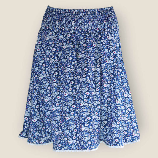 Rock mit Blumenmuster in blau und mit Gummibund