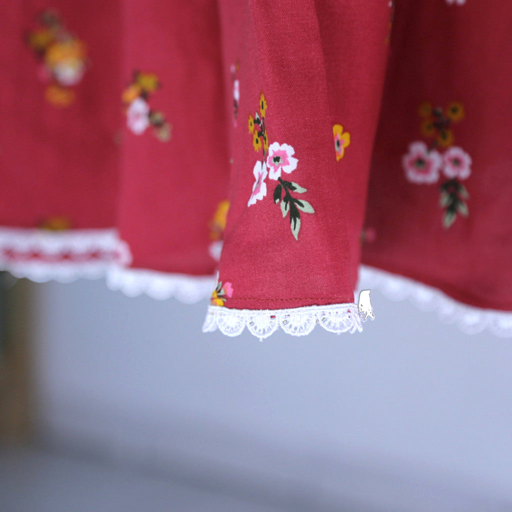Roter Sommerrock Damen mit Spitze