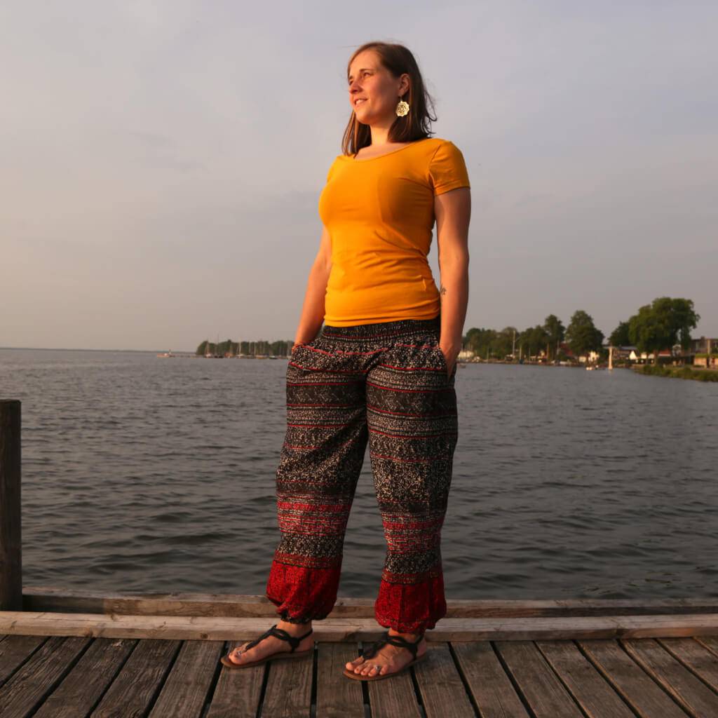 Yogahose gestreift